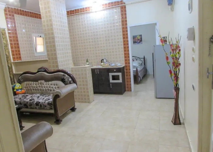 Casablanca Near The Sea Redsealine * الغردقة